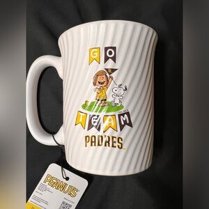 NWT Peanuts Snoopy San Diego Padres 15oz Swirl Mug – Go Team Padres